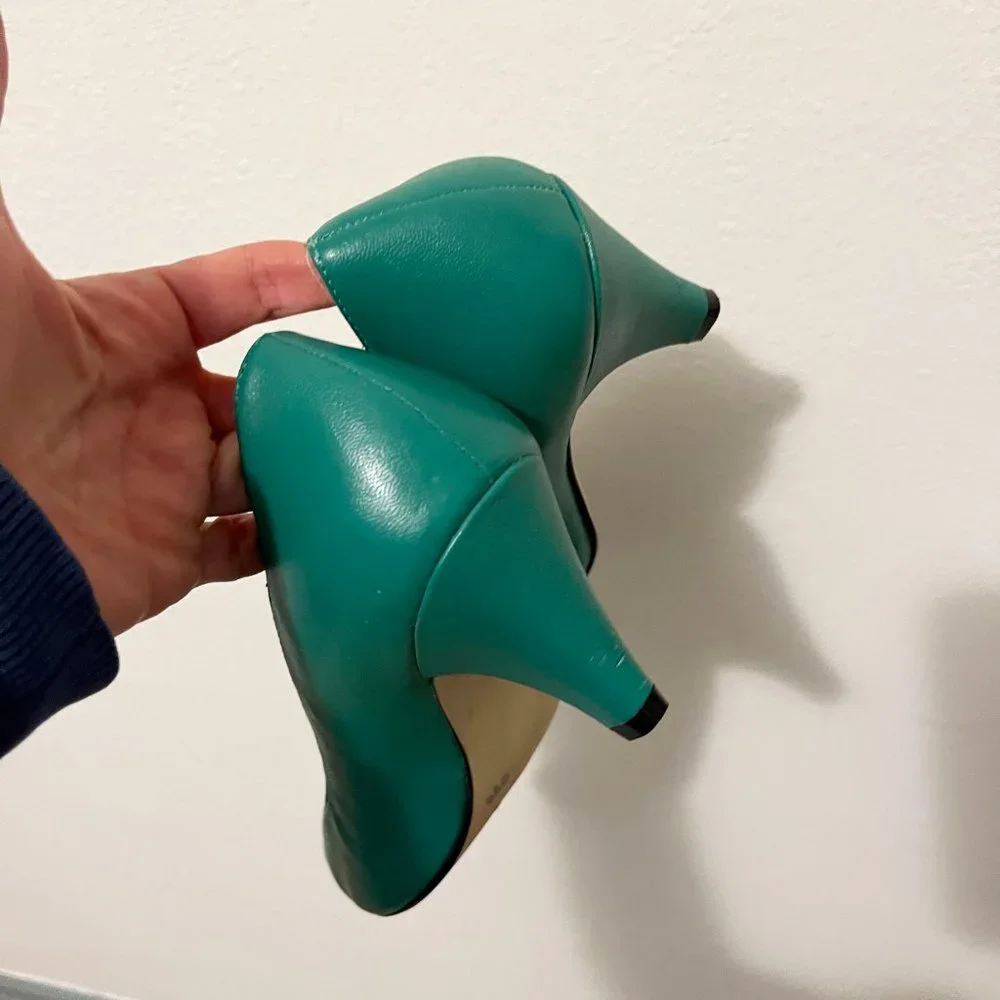 Emerald Green Heels - Size 9 - Seychelles - Super Cute - Picture 10 of 16